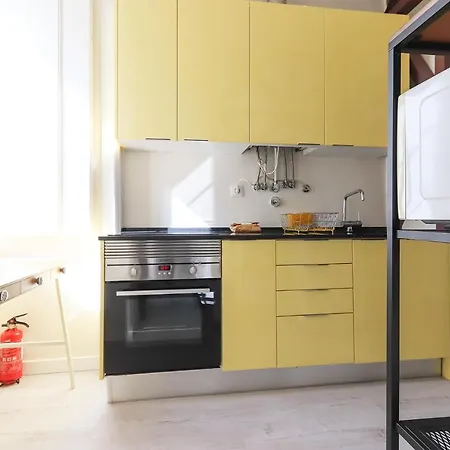 Bright Santa Catarina By Homing Lisboa